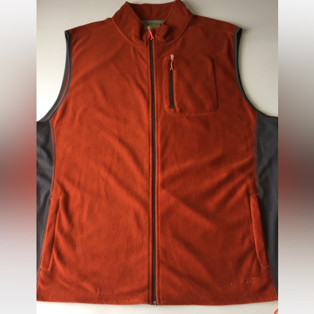 mens nordictrack microfleece vest polyester